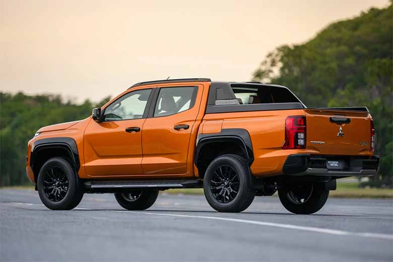 Mitsubishi Triton