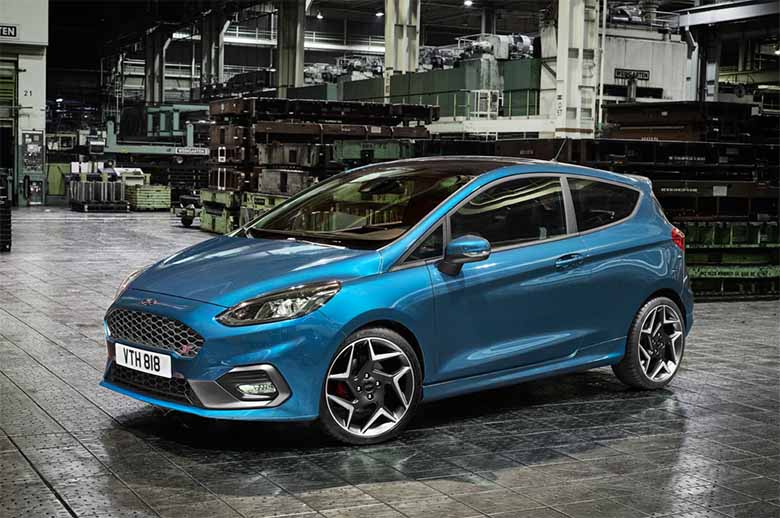 Bạt phủ xe Ford Fiesta 3 lớp vải dù Oxford