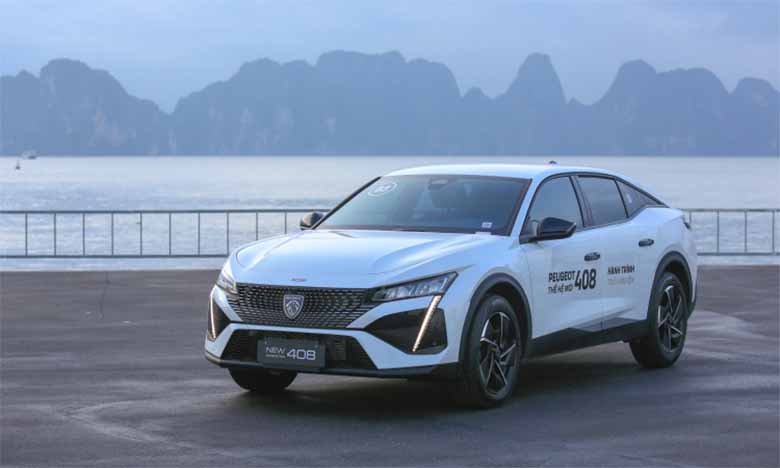 Peugeot 408