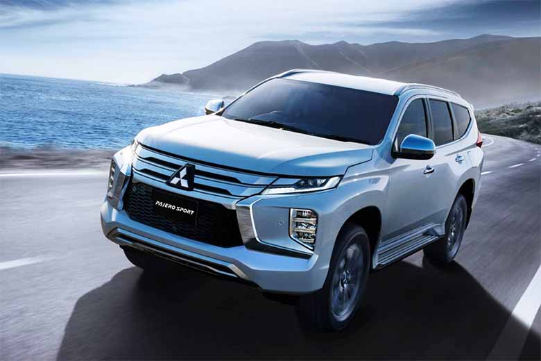 Bạt phủ xe Mitsubishi Pajero Sport 3 lớp vải dù Oxford