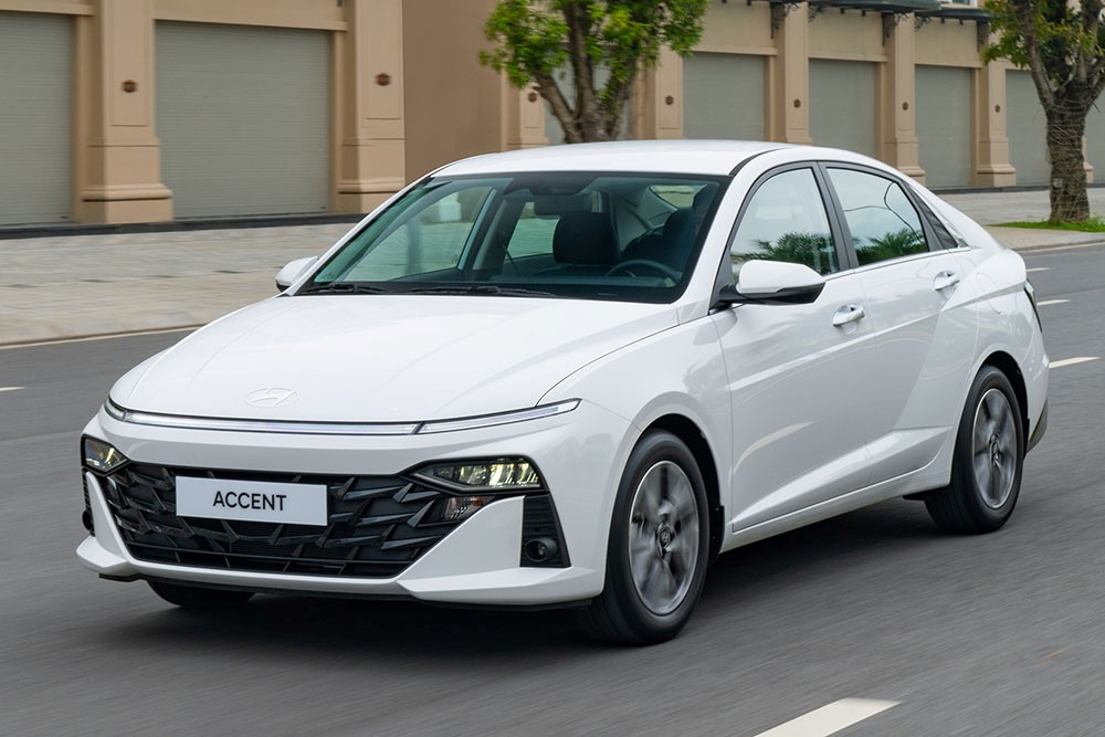 So sánh Toyota Vios và Hyundai Accent