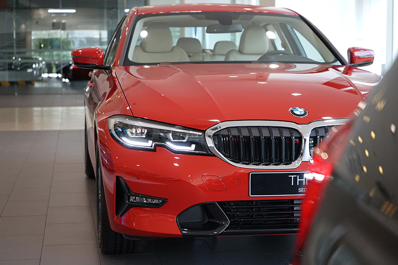 BMW Series 3 2021