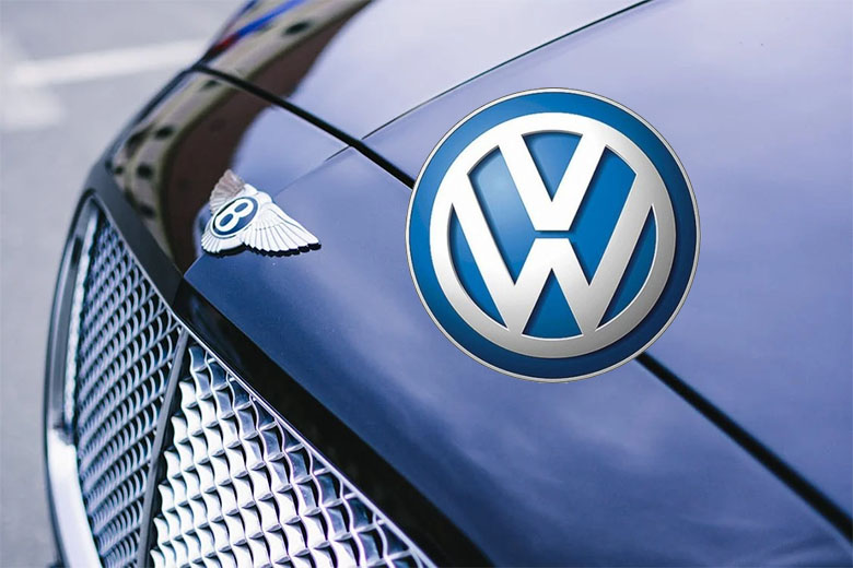 Bentley của hãng nào