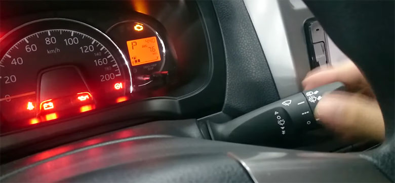 Hướng dẫn sử dụng cần gạt nước Vios