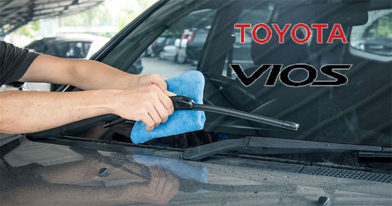 vệ sinh cần gạt mưa ô tô vios