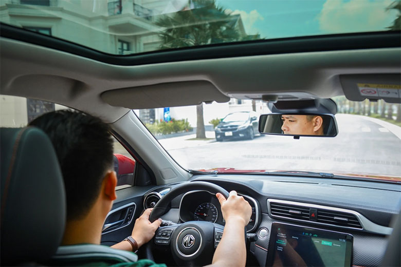 trải nghiệm lái mg zg